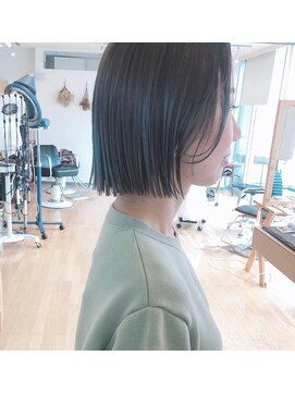 ファッジ 南柏(FUDGE) 【FUDGE】 ブルー   ぱつんとボブ