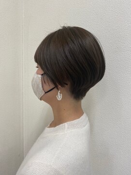 美容室ケインズナチュール ハンサムショート[ニュアンスカラー/グレージュカラー]