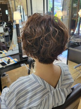 ラピス(LAPIS) くびれショート×パーマ
