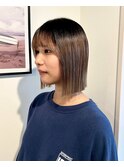 20代30代グレージュハイライトグラデーションデザインカラーボブ