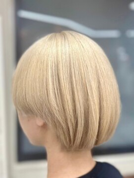 エターナルバイマティーナ(Eternal by MATINA) 【ホワイトブロンド】20代30代40代50代