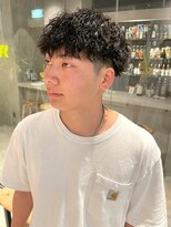 メンズサロン ブロック(Men's Salon bloc) ツイストスパイラルパーマ　刈り上げ　ツーブロック　束感　黒髪