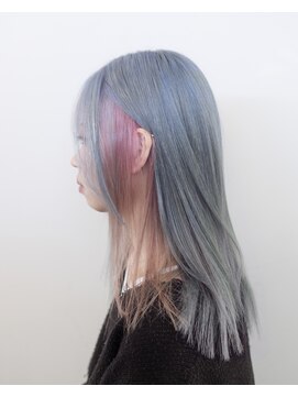 ルプラ ガーデン(le-pla garden) インナーカラー#ブルー#ピンク#レイヤーカット#豊橋#豊川#田原