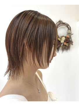 ジェムヘアスタジオ 湘南平塚南口店(Gem Hair Studio) 地毛風ストレート×ショートウルフ【Gem 神原】