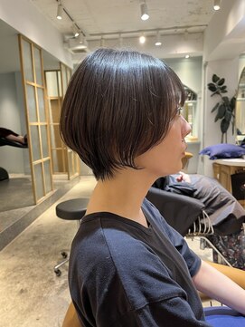 ロンド シャルム 吉祥寺(Lond charme) 韓国/ハイレイヤーカットバタフライカットミニボブレイヤー
