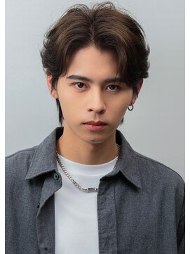メンズヘアムニ 恵比寿(Men’s hair MUNi) センターパートフェザーパーマ