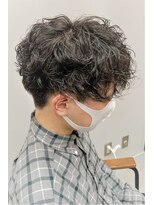 スナッグルサロン(SNUGGLE SALON)&nbsp;ツイストスパイラルパーマ/ツーブロックショート/黒髪マッシュ