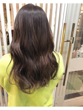 モルニ(MORNI) ダークカラー_マロンベージュ Aラインボブ かきあげ