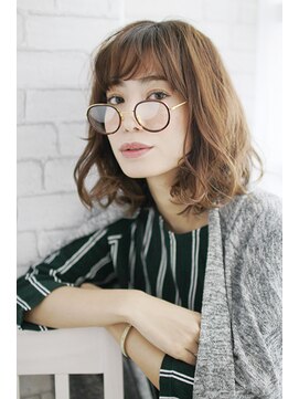 フォーハウス プラスエヌ(FOURHAUS +n) 20代30代40代 女子力底上げ大人スタイル【京都駅】