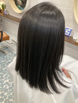 ムック 葛西(MUCCU) ツヤサラストレート