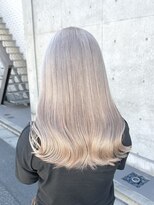 ブリーチダブルカラーホワイトカラーインナーカラー裾カラー艶髪