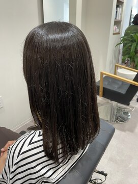 ネネン 久喜(Nennen) カット/ストレート/セミロング