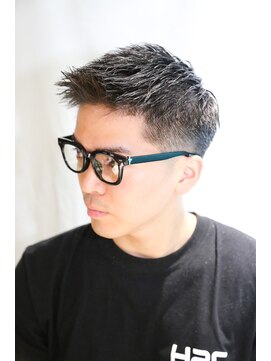 カーウォッシュバーバー(CARWASH BARBER) アップバングジェットモヒカン束感ショート