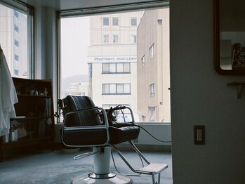パーラー(PARLOR)の写真/“全てのゲストが前向きになれる髪型をプロデュースする”parlorで今までとは違う特別感をご体感ください―