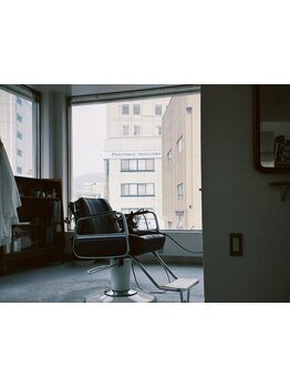 “全てのゲストが前向きになれる髪型をプロデュースする”parlorで今までとは違う特別感をご体感ください―