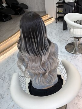 ロンドルピナス 小倉(Lond Lupinus) ブルーブラック/縮毛矯正/美髪のススメ/外ハネボブ/髪質改善