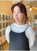 サーモンピンク
