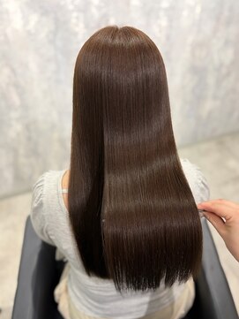 ジーナ 博多(Zina) 透け感オリーブブラウン!