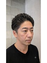 ワンワンオー バーバーショップ コンチネンタル(@110 BARBER SHOP continental) アップバング