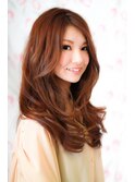 チョコレートブラウンでツヤ感◎大人ロング