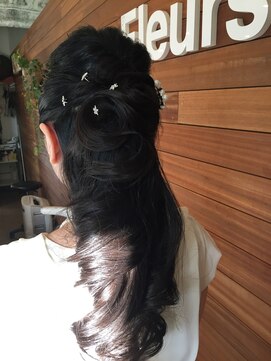 ラビアンフルール(La vie en Fleurs) ハーフアップ