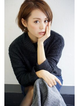 ルモア(RUMOR) Rumor×【小顔】モデル風ショートボブ・ヌーディベージュ