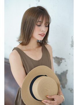 ミーツ meets+ 【meets】顔色がワントーンup透明感カラー&小顔カット