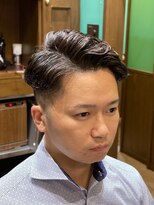 ヒロギンザバーバーショップ 丸の内店(HIRO GINZA BARBER SHOP)&nbsp;ツーブロック×フェードカット×アイロンパーマ