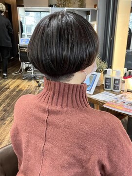 ヘアアンドメイク エジェリ(hair&make egerie) シークレットハイライト・刈り上げ女子ショート