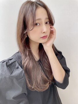 アイユー(ii+U) ふんわり長め前髪韓国風くびれヘア担当おかだ