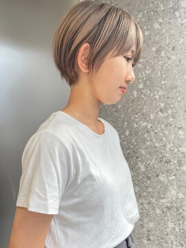 サンク 原宿 表参道(cinq) ショートヘア×ローライトカラー