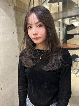 サイン 渋谷(SIGN) レイヤーカットイヤリングカラーインナーカラーケアブリーチ