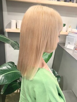 ホーム(HOME) 切りっぱなしハイトーンミディ