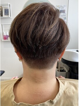 アルティーナプライベート(altina PRIVATE) 刈り上げ女子♪