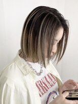 ハウス(HAUS.)&nbsp;横浜で叶う！バレイヤージュ白髪ぼかしハイライト