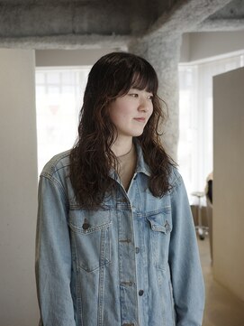 ネロ フタコタマガワ(NERO FUTAKOTAMAGAWA) 【加藤 青空】 レイヤーパーマ