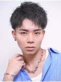 緩めソフツイアップバングショート