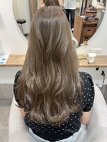 シア 新越谷店(SHEER)&nbsp;明るめオリーブベージュカラー