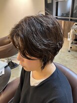 ビハインドザカーテン(BEHIND THE CURTAIN)&nbsp;くせ毛風ニュアンスパーマ×ショートレイヤーボブ