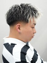 スラッシュ(SLASH)&nbsp;ホワイトメッシュ/短髪/スキンフェード/ツイスト/姫路