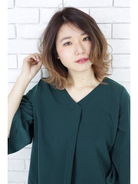 ヘアリゾート粋 新宿三丁目本店 新宿三丁目/ハイライトカラー/クリームバス/ピトレティカ/本多