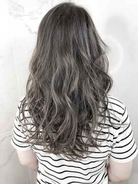 アヴァンス 広島本通店(AVANCE.) グレージュカラー×重軽セミロング