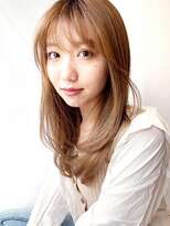 ケーツー心斎橋 クイーンズガーデン バイ ケーツー(K two QUEEN'S GARDEN by K two) 顔まわり流れるレイヤー×大人かわいいミディアム1/心斎橋&難波