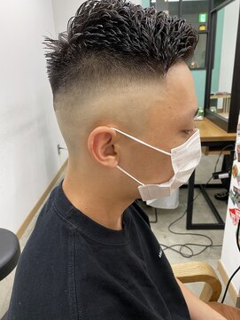 キューズ クラブ(cuz KLUB) 【cuzKLUB】バーバースタイル 濡れパン×フェードカット［池袋］