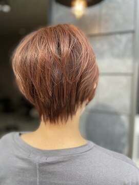 カルム(CALM) ショートスタイル×イルミナカラー