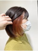 インナーカラー　オレンジ　ボブ　ショート　耳かけ　小顔