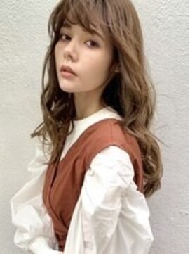 ヒート バイ アンカットラウンジ 渋谷(HEAT by UNCUT&LOUNGE) ☆ベージュカラーでオトナミディアム HEATbyUNCUT&LOUNGE渋谷