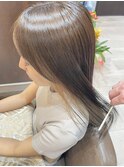 ブリーチなしアッシュグレージュ×インナーカラー