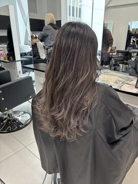 アライブ キチジョウジ(ALIVE Kichijoji) ALIVE kichijoji/　バレイヤージュ×グレー