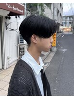 オムファミーユラグ(homme, famille raugh) 前下がりセンターパート